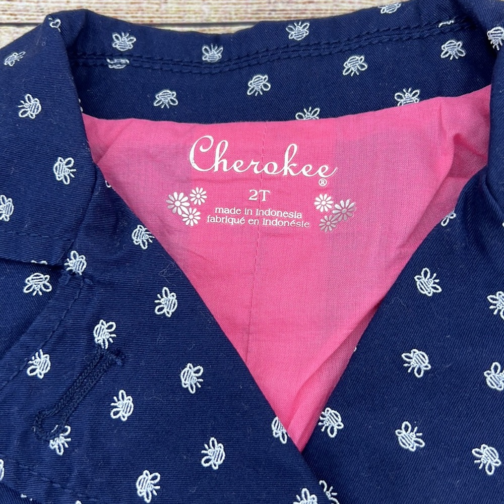 Cherokee Navy Bee 🐝 Trench with Pink Lining Sz 2T - Picture 2 of 5